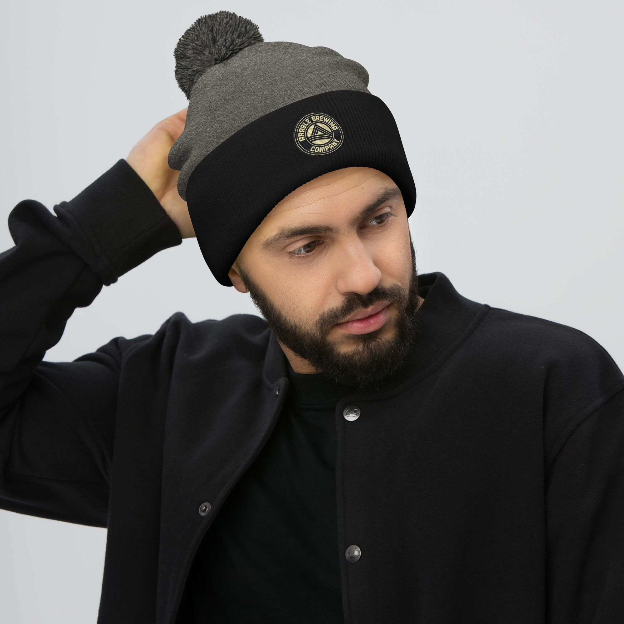 Pom-Pom Beanie | Embroidered | Round logo